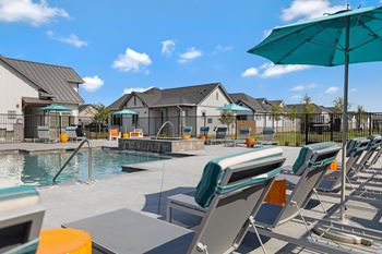 Outdoor lounge seating